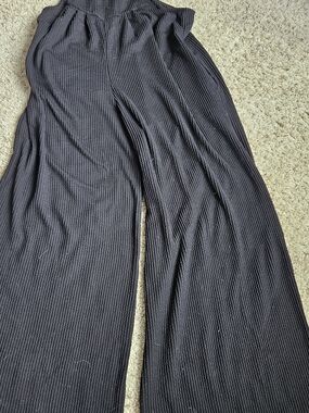 7th Ray Black Ribbed Knit Overalls